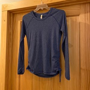 Lucy blue soft shirt, size m